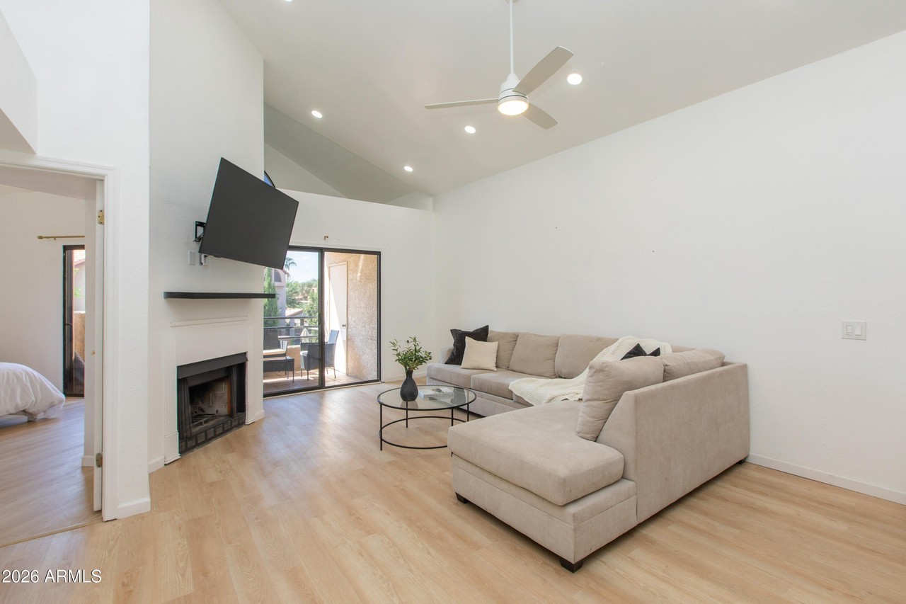 10301 N 70th St #222 - Photo 3 of 50