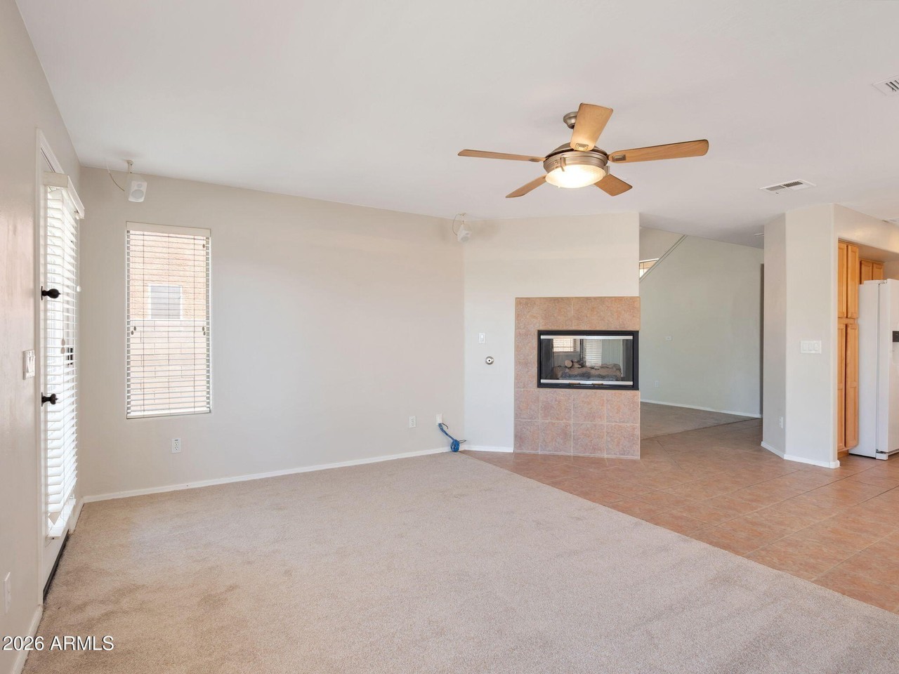 4946 E Roberta Dr - Photo 4 of 26