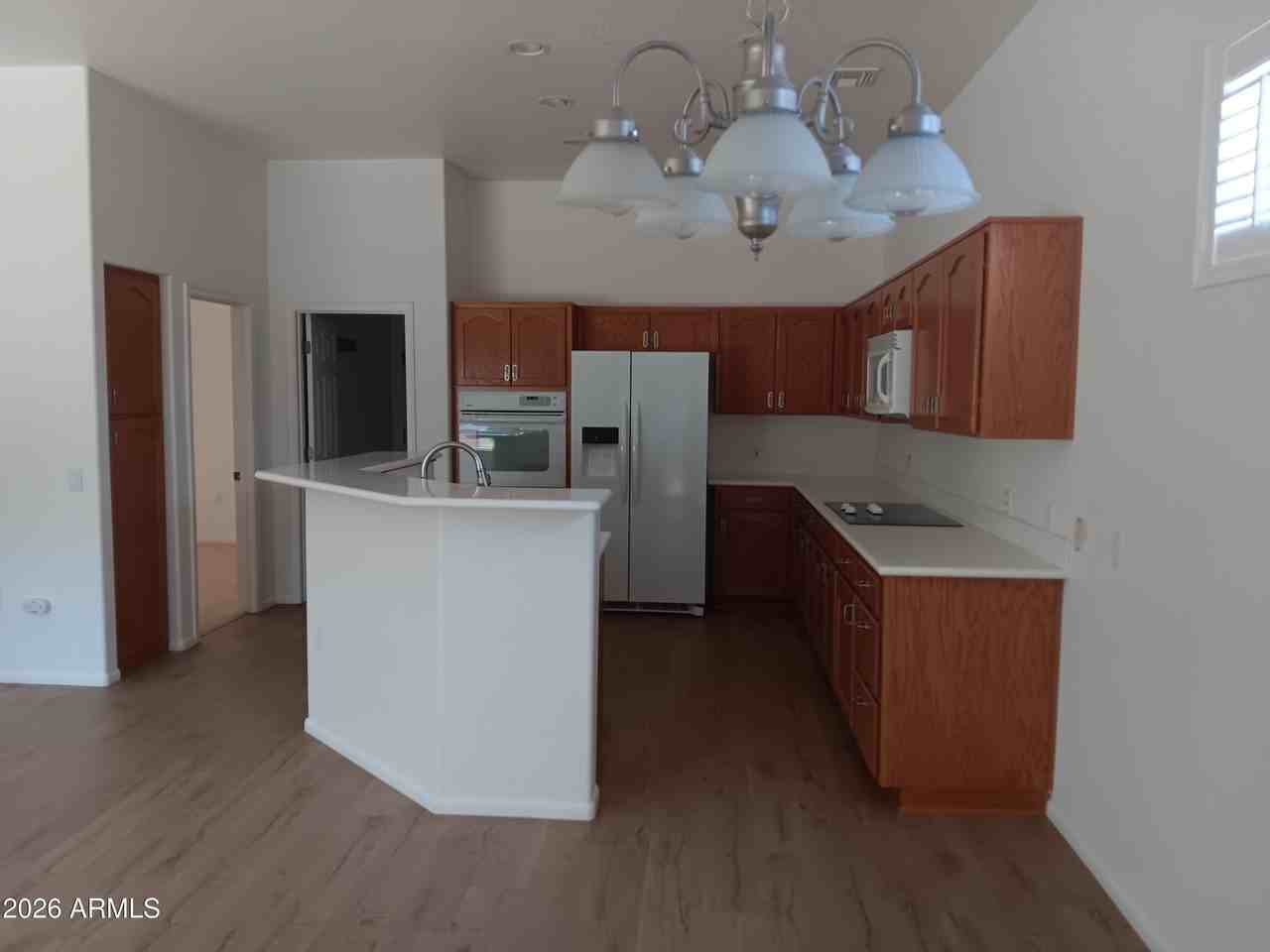 2958 Glenview Dr - Photo 3 of 11