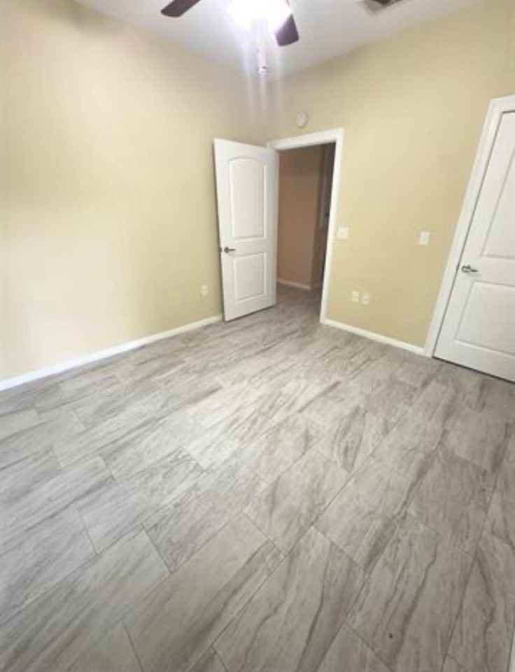1040 Trinidad St - Photo 6 of 12
