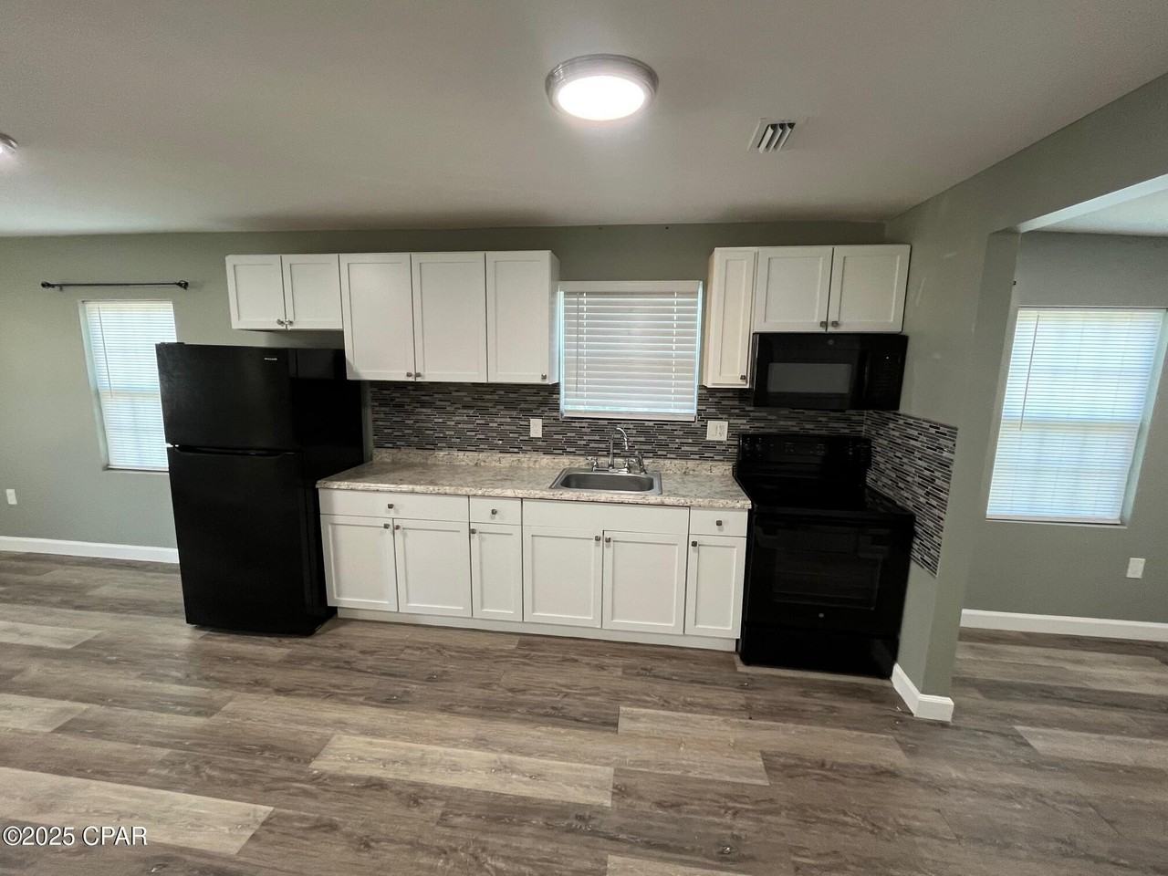1706 Lake Ave #A - Photo 5 of 13