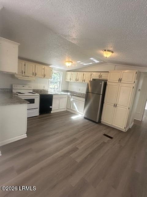 48 Springfield Rd - Photo 5 of 26
