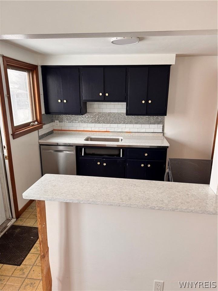 61 Patricia Ln - Photo 2 of 3