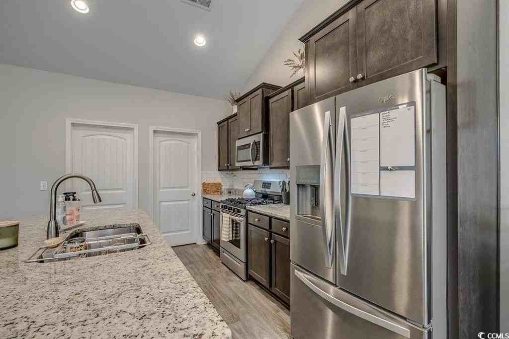 365 Rycola Cir - Photo 6 of 19