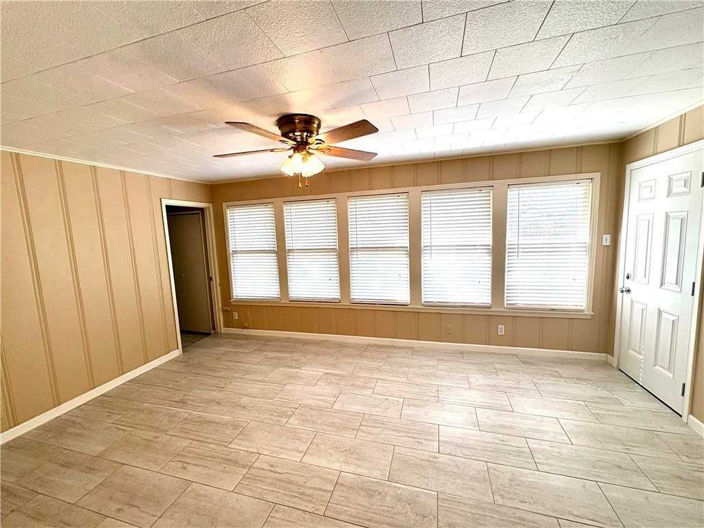 10639 Emmord Loop - Photo 6 of 19