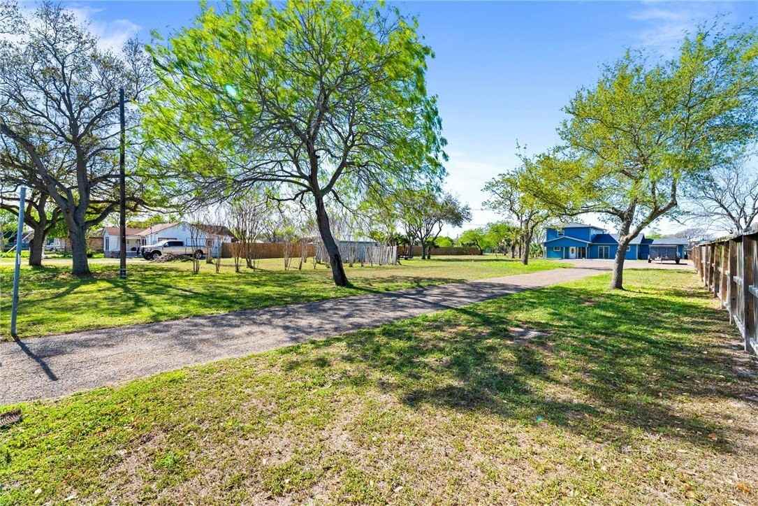 5305 Bonner Dr - Photo 2 of 25