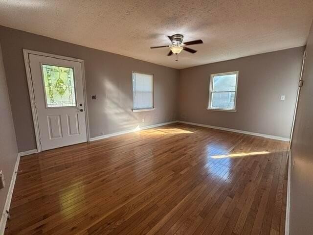 3295 Eisenhower Rd - Photo 2 of 15