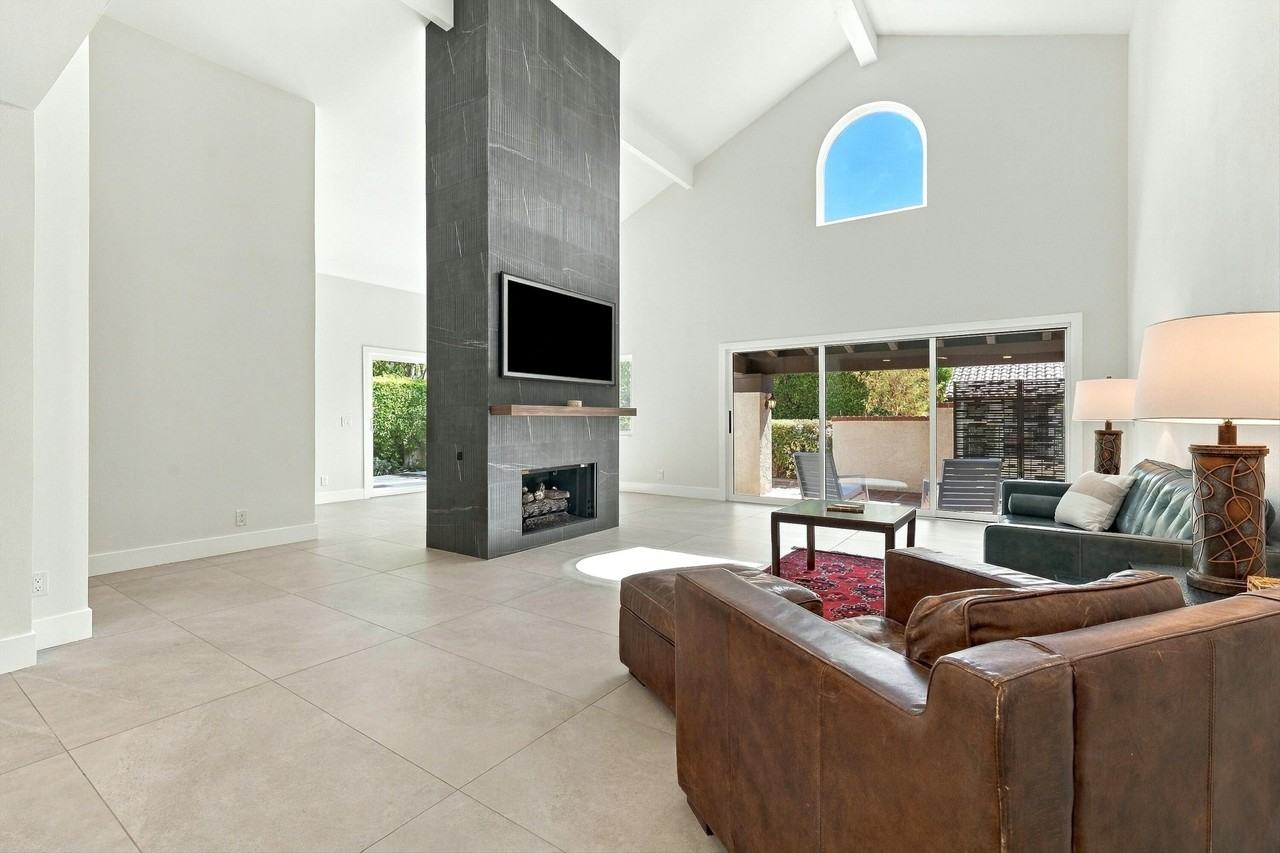 62 Calle Solano - Photo 4 of 44
