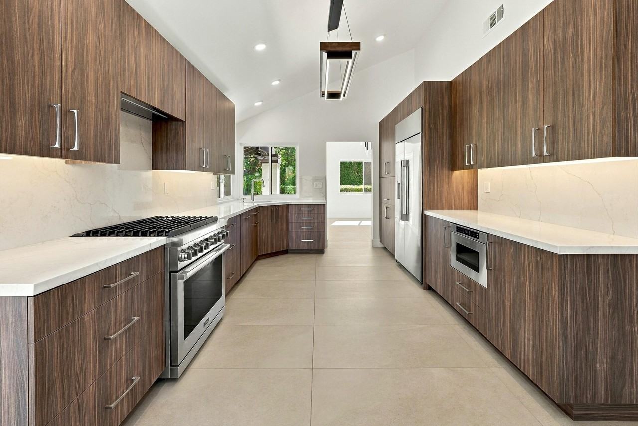62 Calle Solano - Photo 5 of 44