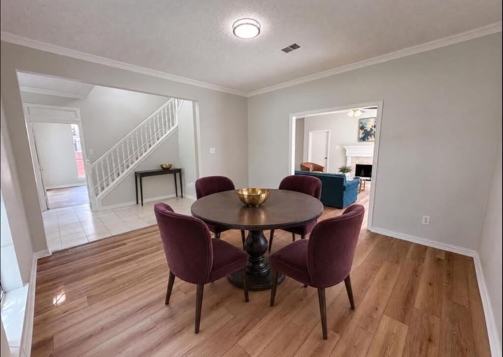 317 Riverwalk River Way #LN - Photo 2 of 9