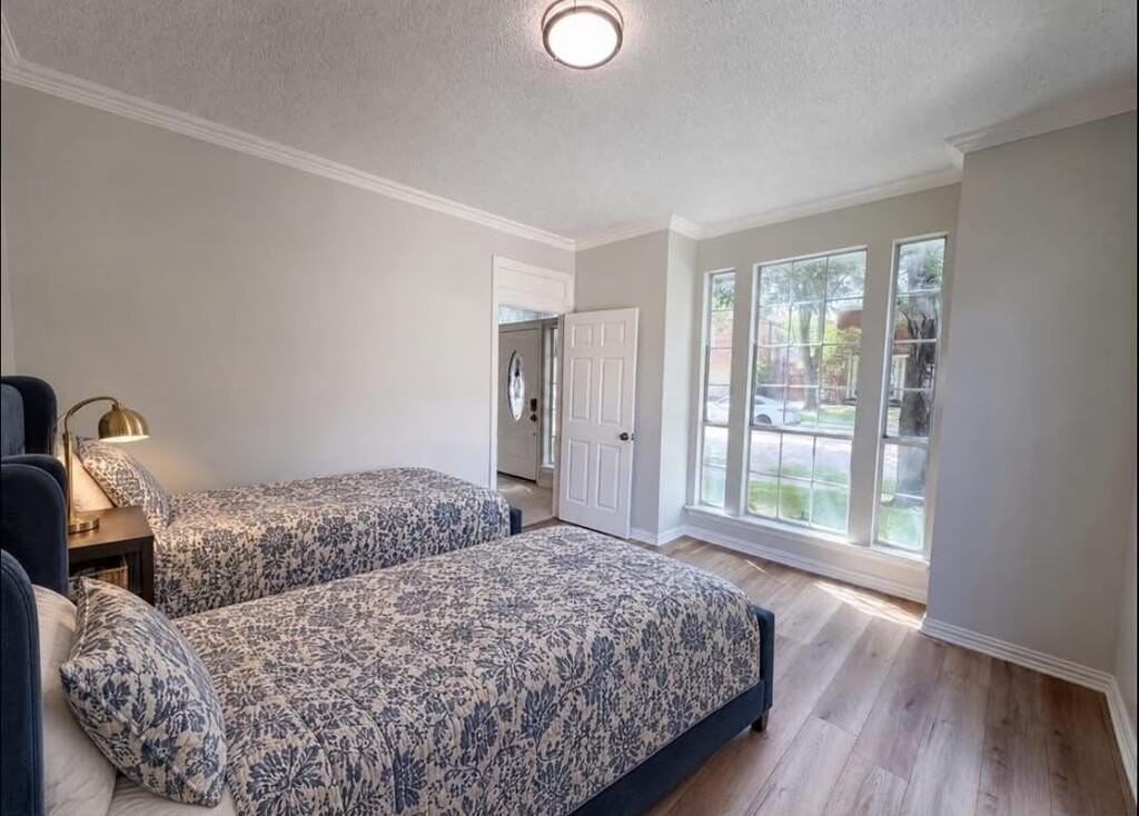 317 Riverwalk River Way #LN - Photo 5 of 9