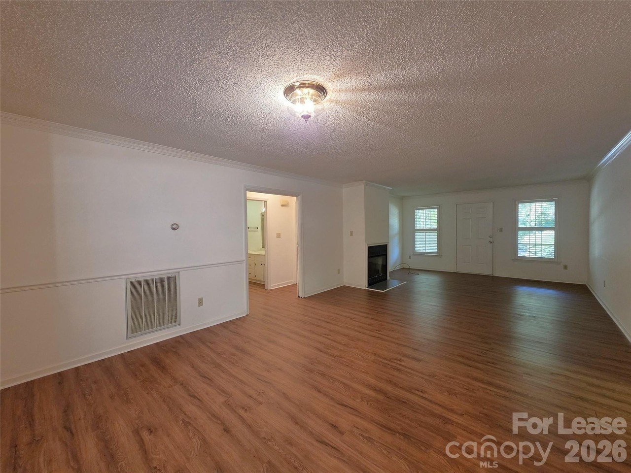 628 Breckenridge Rd - Photo 2 of 24