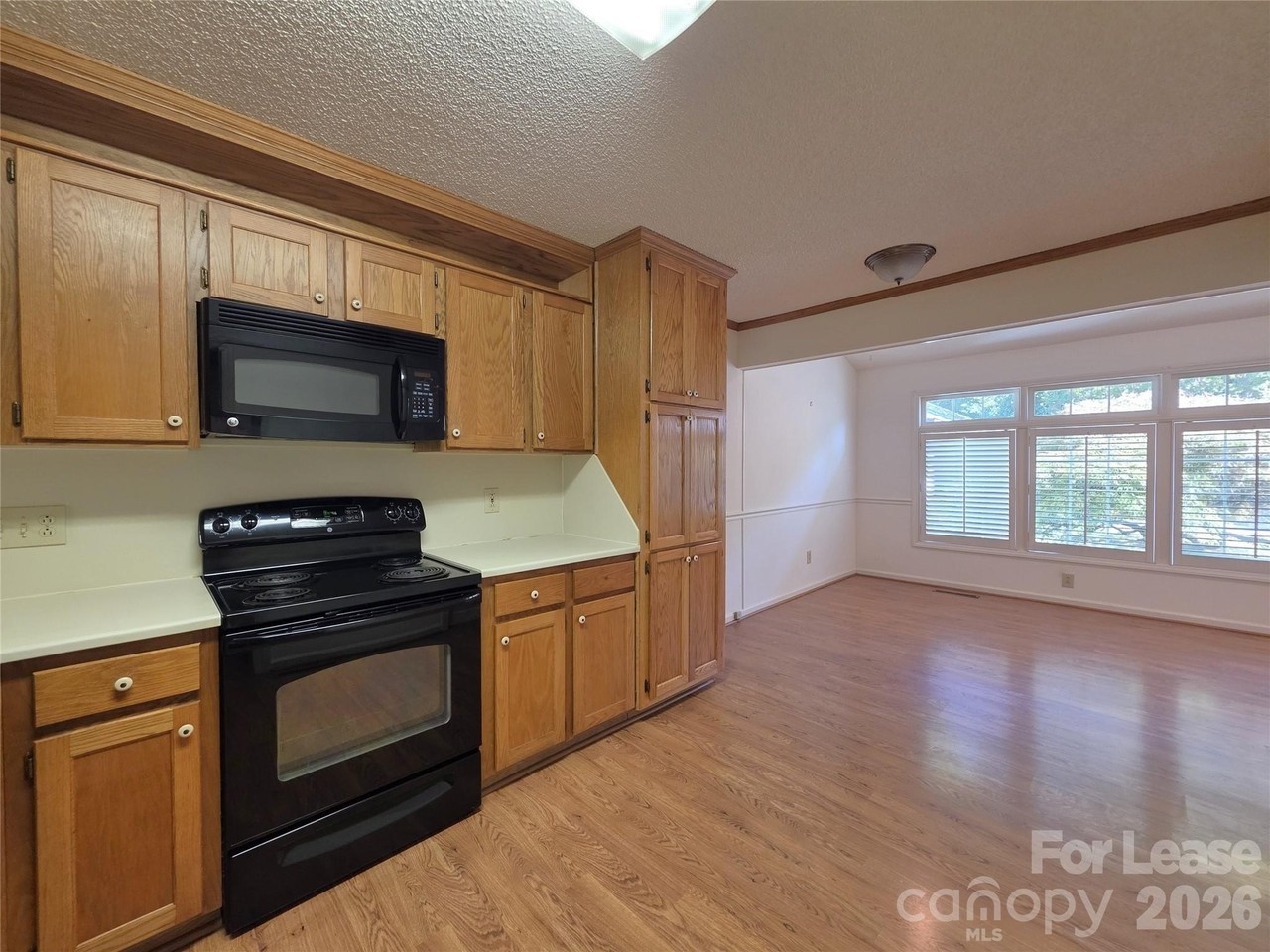 628 Breckenridge Rd - Photo 6 of 24