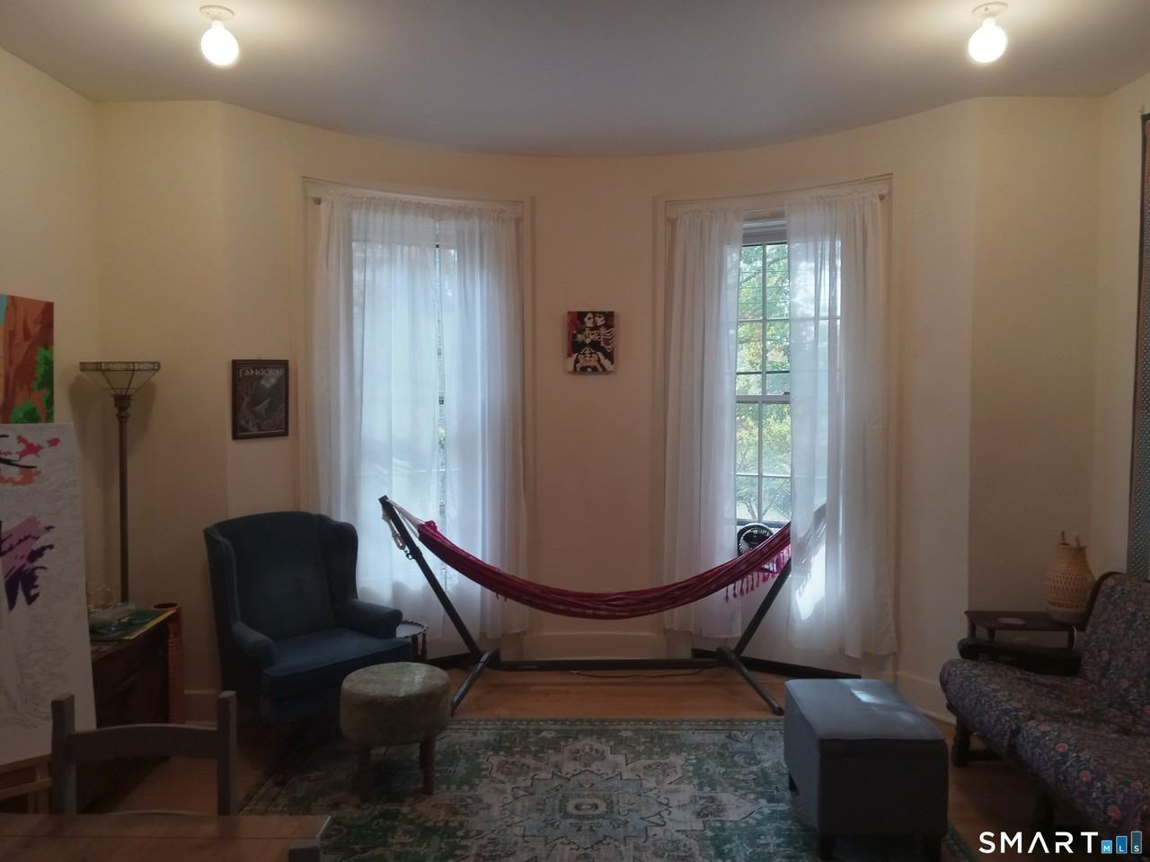 607 Chapel St #D - Photo 2 of 18