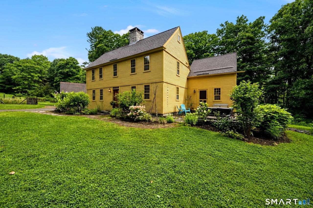 25 Old Turnpike Rd - Photo 3 of 40