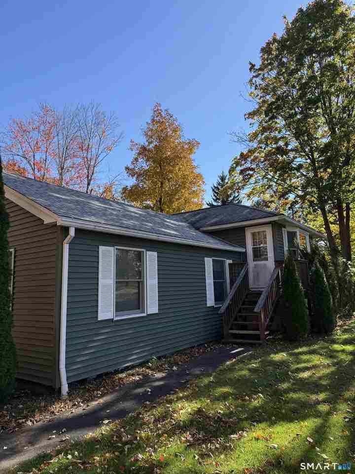 90 Camp Hill Rd - Photo 2 of 15