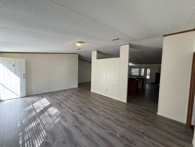 7811 Nw 166th St - Photo 5 of 28