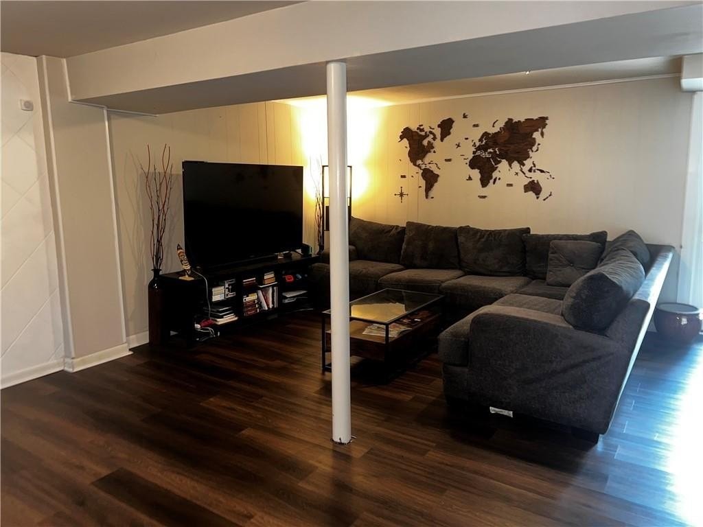 76 Church Rd Se - Photo 5 of 10