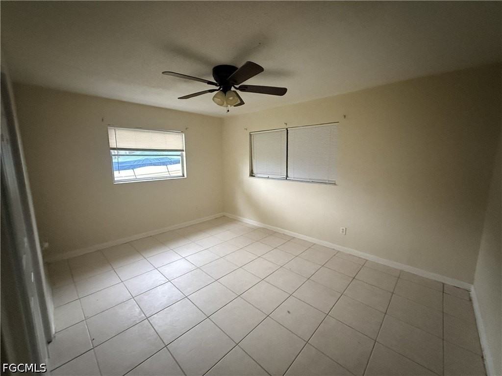 4347 S Bay Cir - Photo 3 of 8