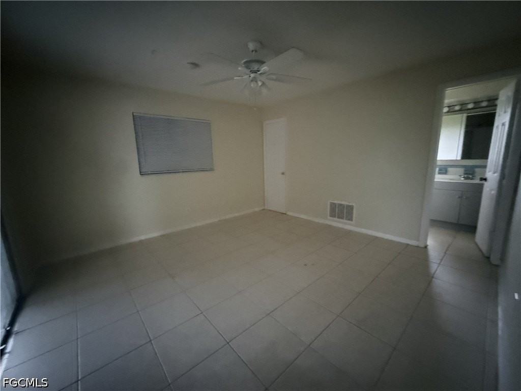 4347 S Bay Cir - Photo 6 of 8