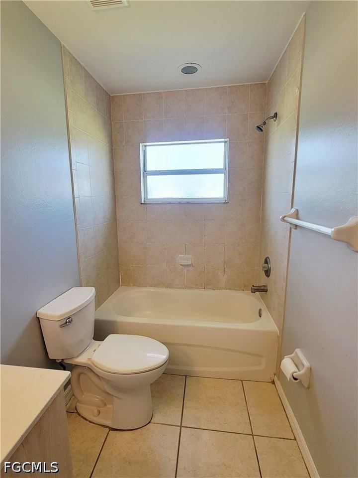 5144 Bristo St - Photo 5 of 15