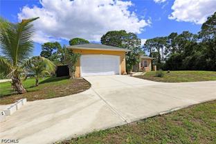 4908 Lee Cir N - Photo 1 of 1