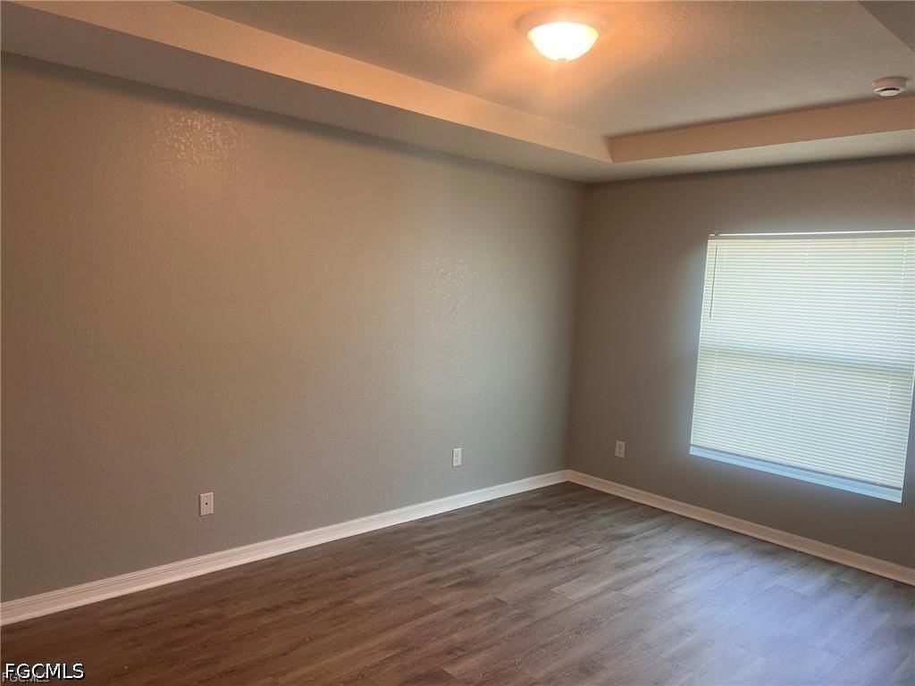 521 Sargent St - Photo 7 of 11