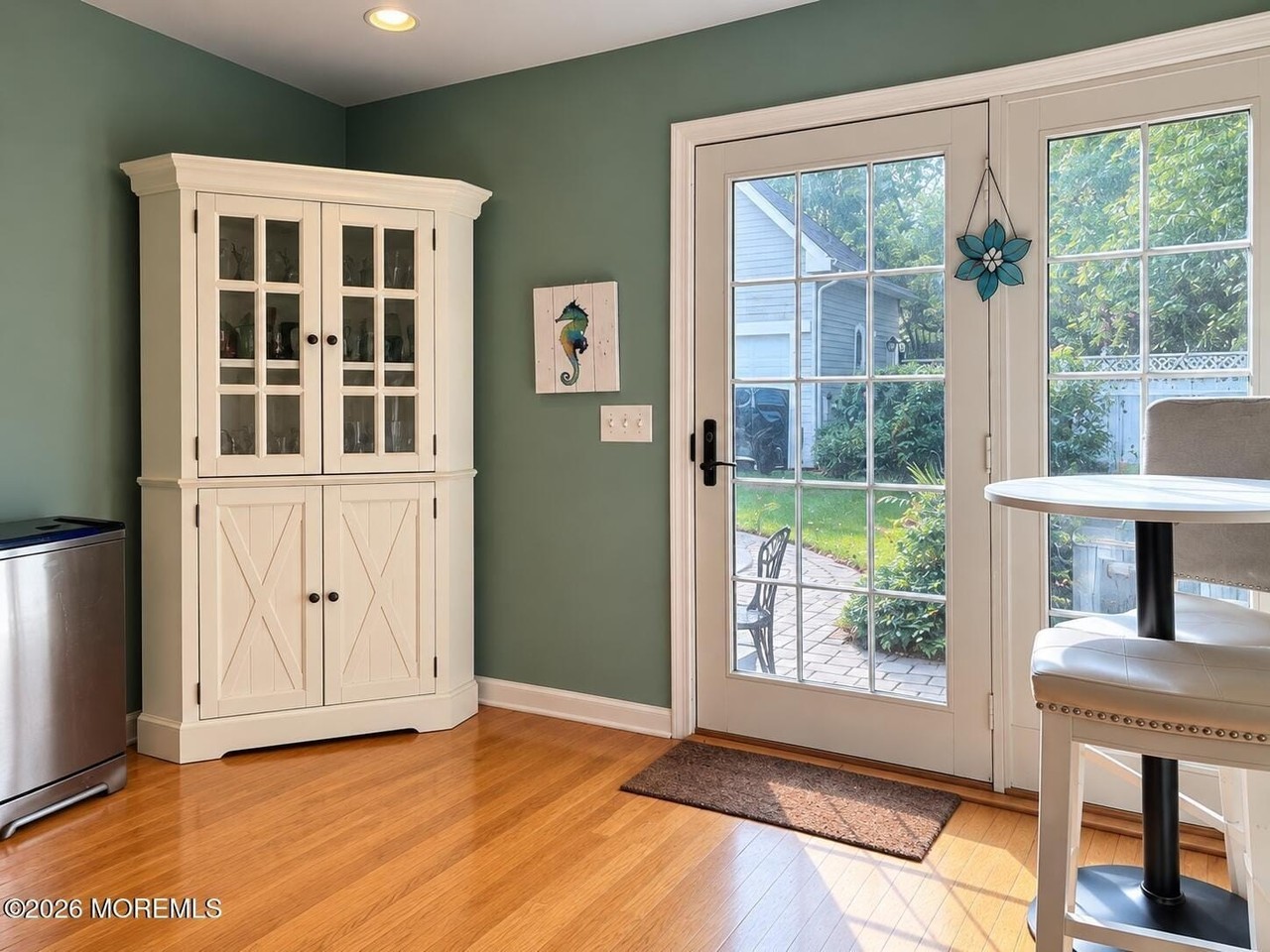 20 Washington St - Photo 5 of 16