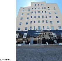 111 S Cambridge Ave - Photo 1 of 1