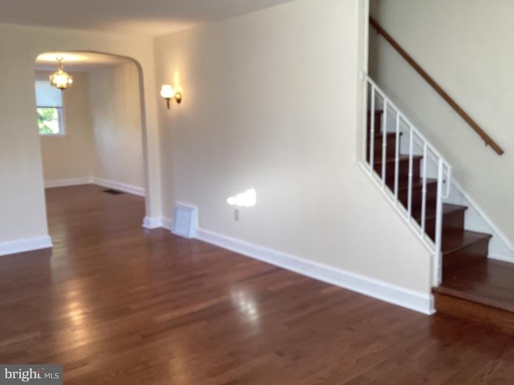 5226 Gramercy Dr - Photo 3 of 15