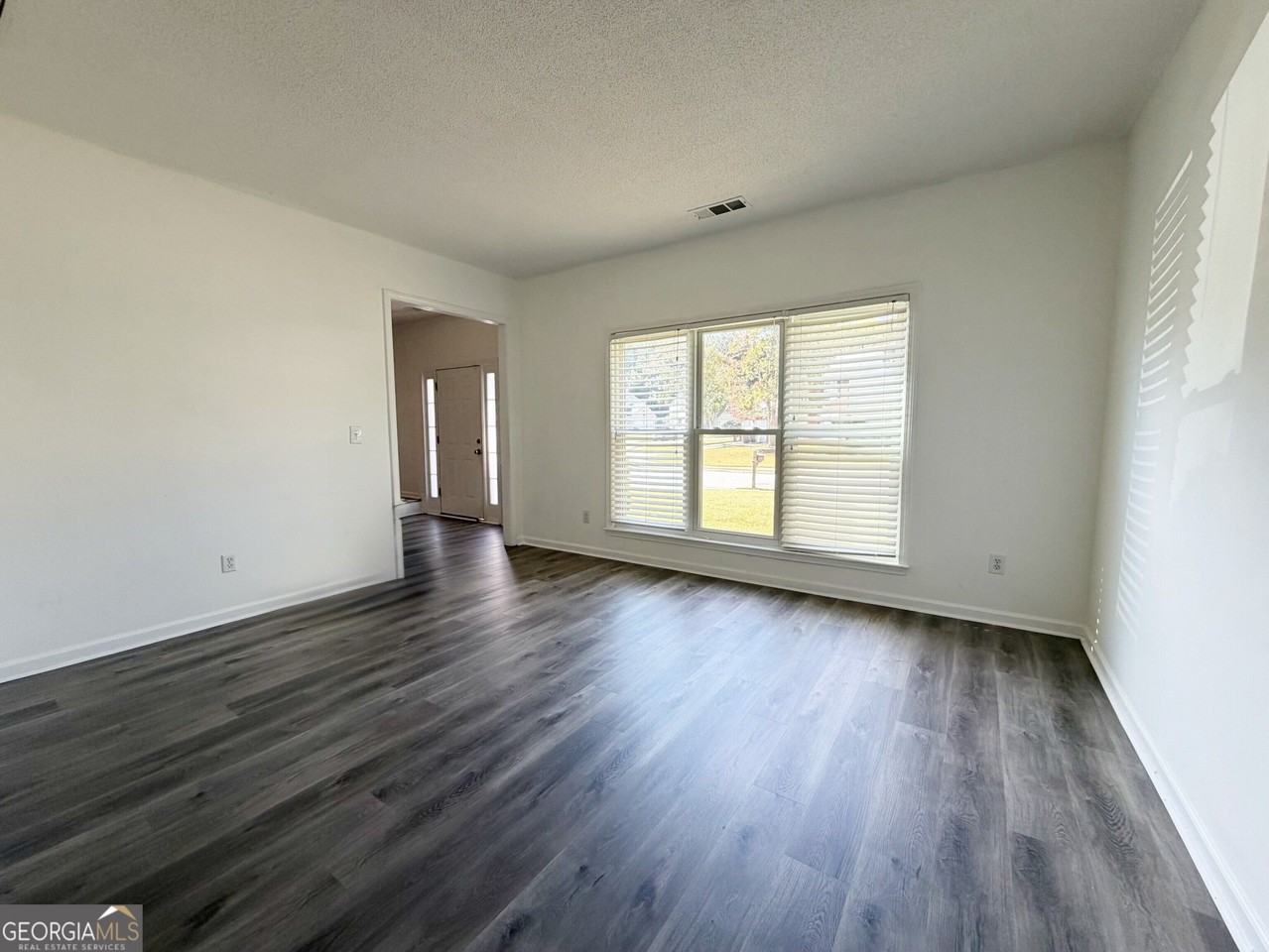 3020 Stanstead Cir - Photo 7 of 19