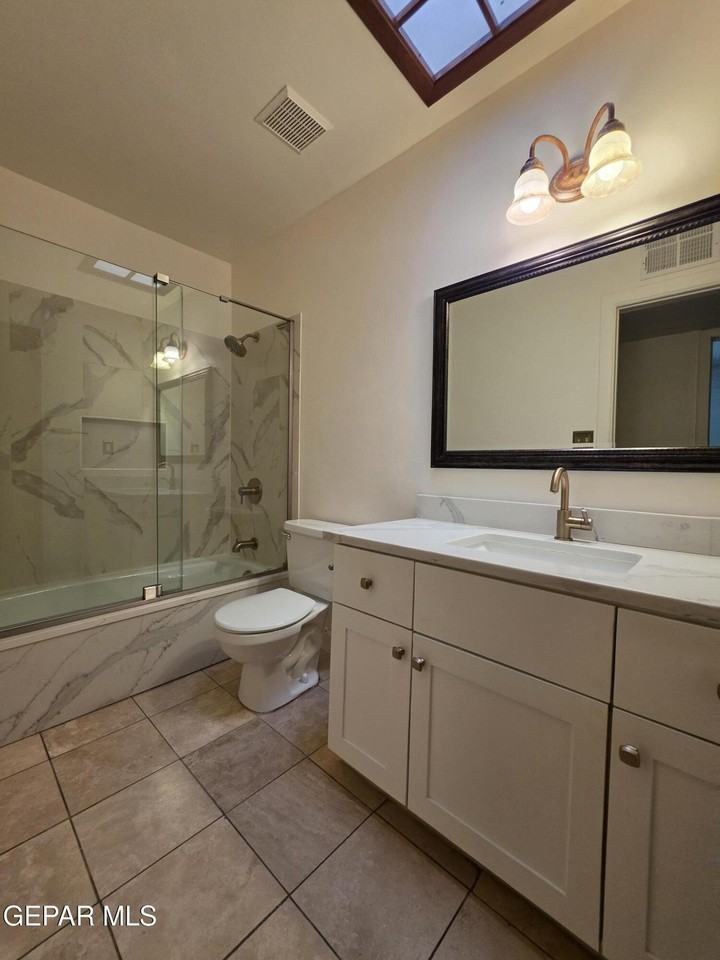 11229 Pony Soldier Ave - Photo 7 of 17