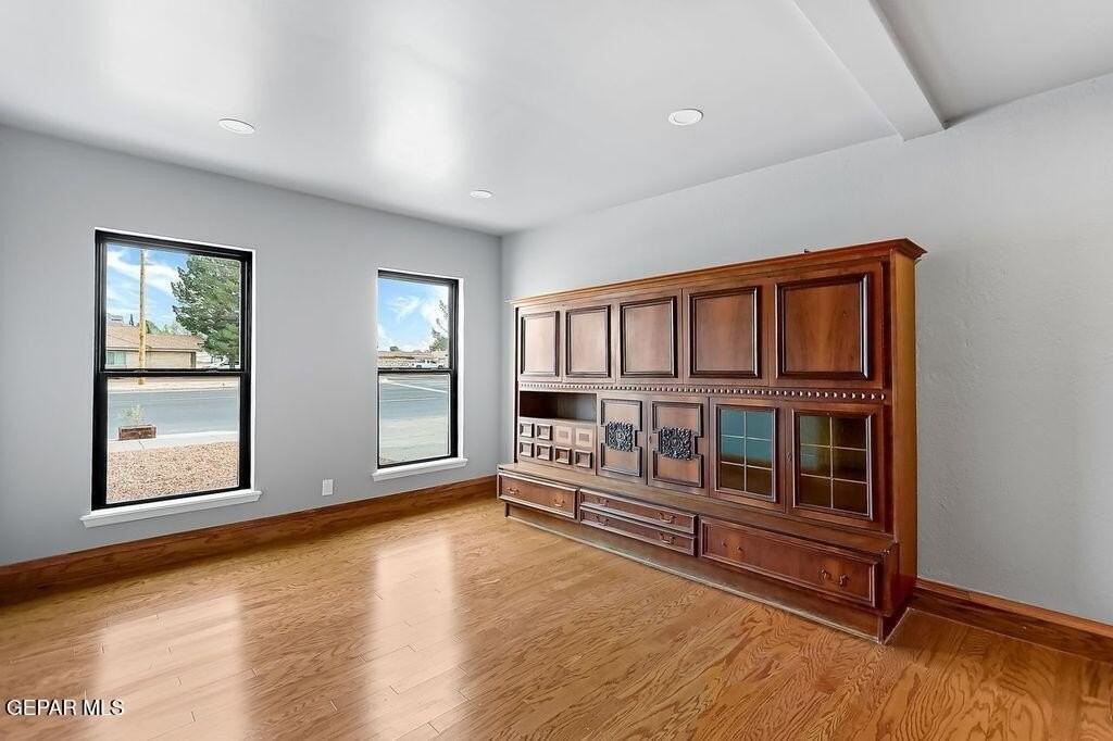17001 Darrington Rd - Photo 2 of 50