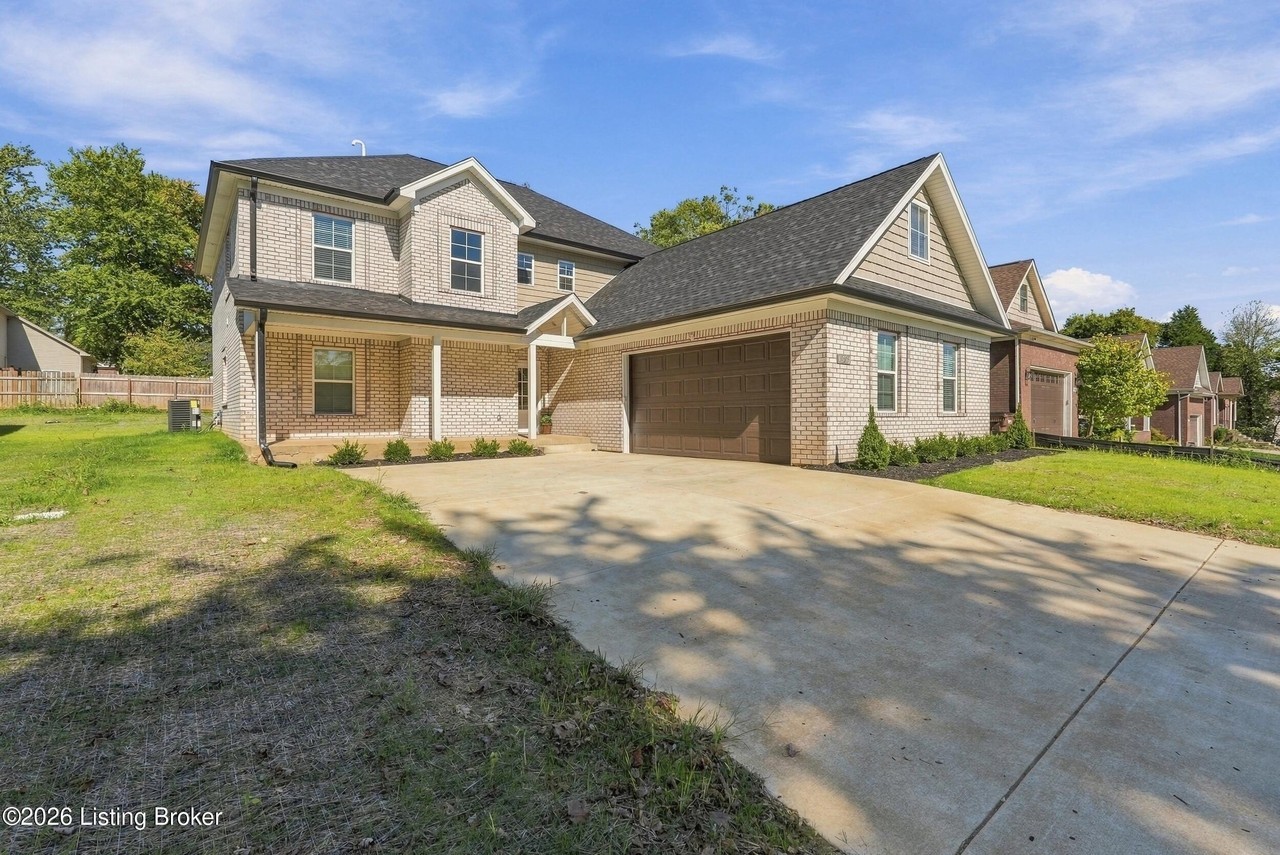 10505 Holly Berry Dr - Photo 3 of 48