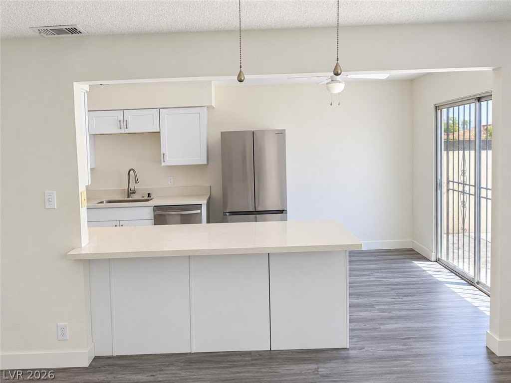 1722 E University Ave #5 - Photo 4 of 10