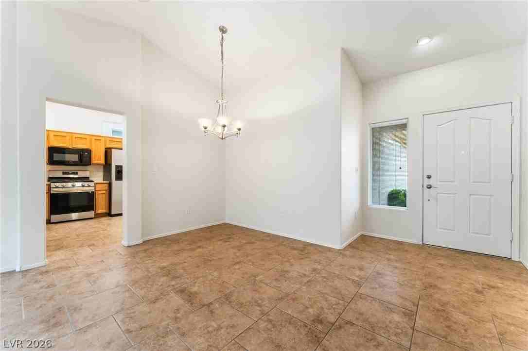 10713 Hunters Woods Pl - Photo 7 of 26