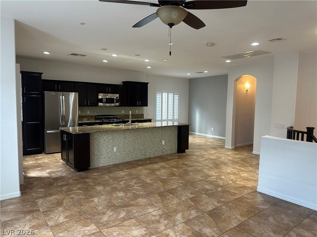 11241 Pismo Dunes Ct - Photo 5 of 22