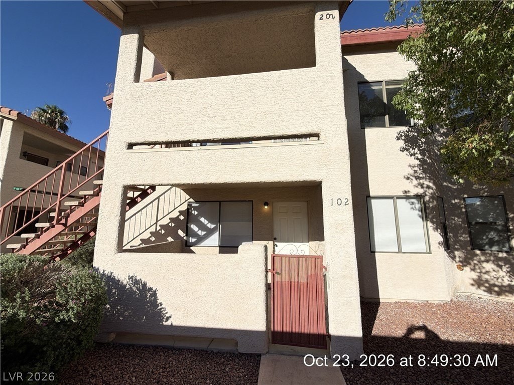 761 Rock Springs Dr #102 - Photo 2 of 33