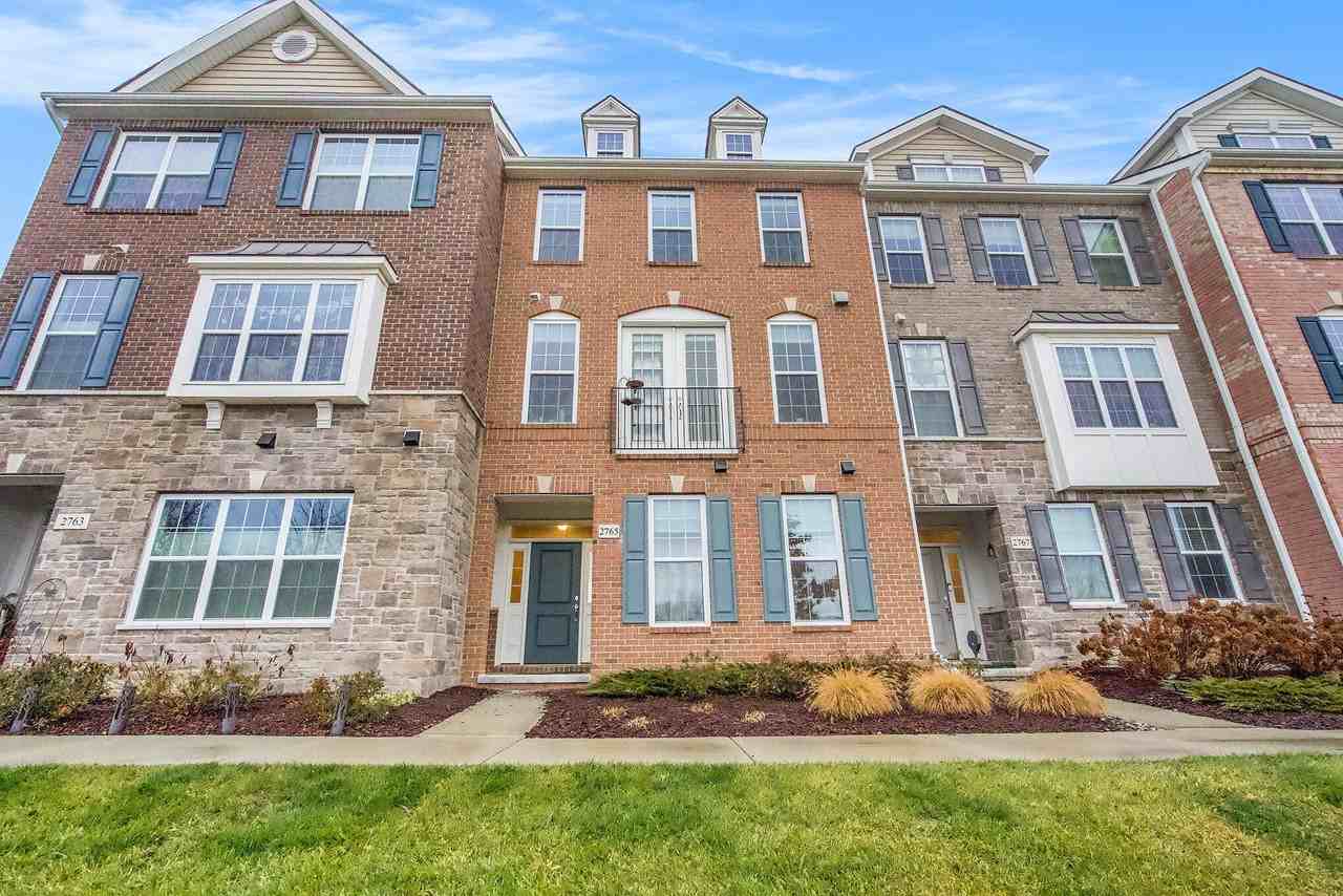 2765 Ashcombe Dr - Photo 2 of 22