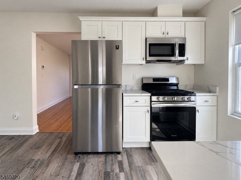 78 Florence Ave #3 - Photo 3 of 8