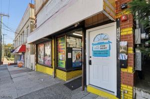 featured image of 286 Main Ave #1