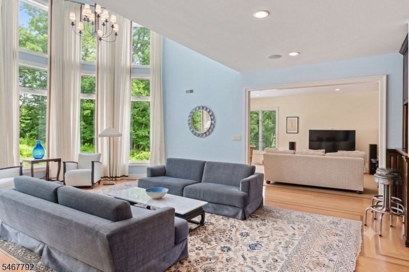 2 Cobblefield Rd - Photo 6 of 50