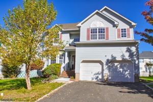 featured image of 12 Kiser Ln