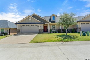 815 E Grande Blvd - Photo 1 of 1