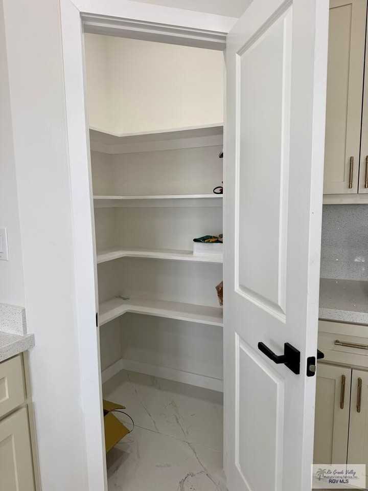 4504 Loira River St - Photo 2 of 36