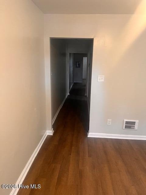 1221 Battle St #B - Photo 3 of 11