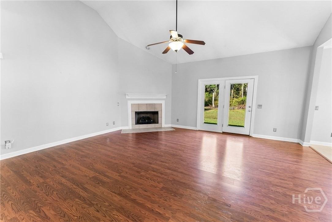 118 Penny Ln - Photo 7 of 39