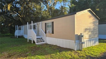 featured image of 44 Crawford Dr #8
