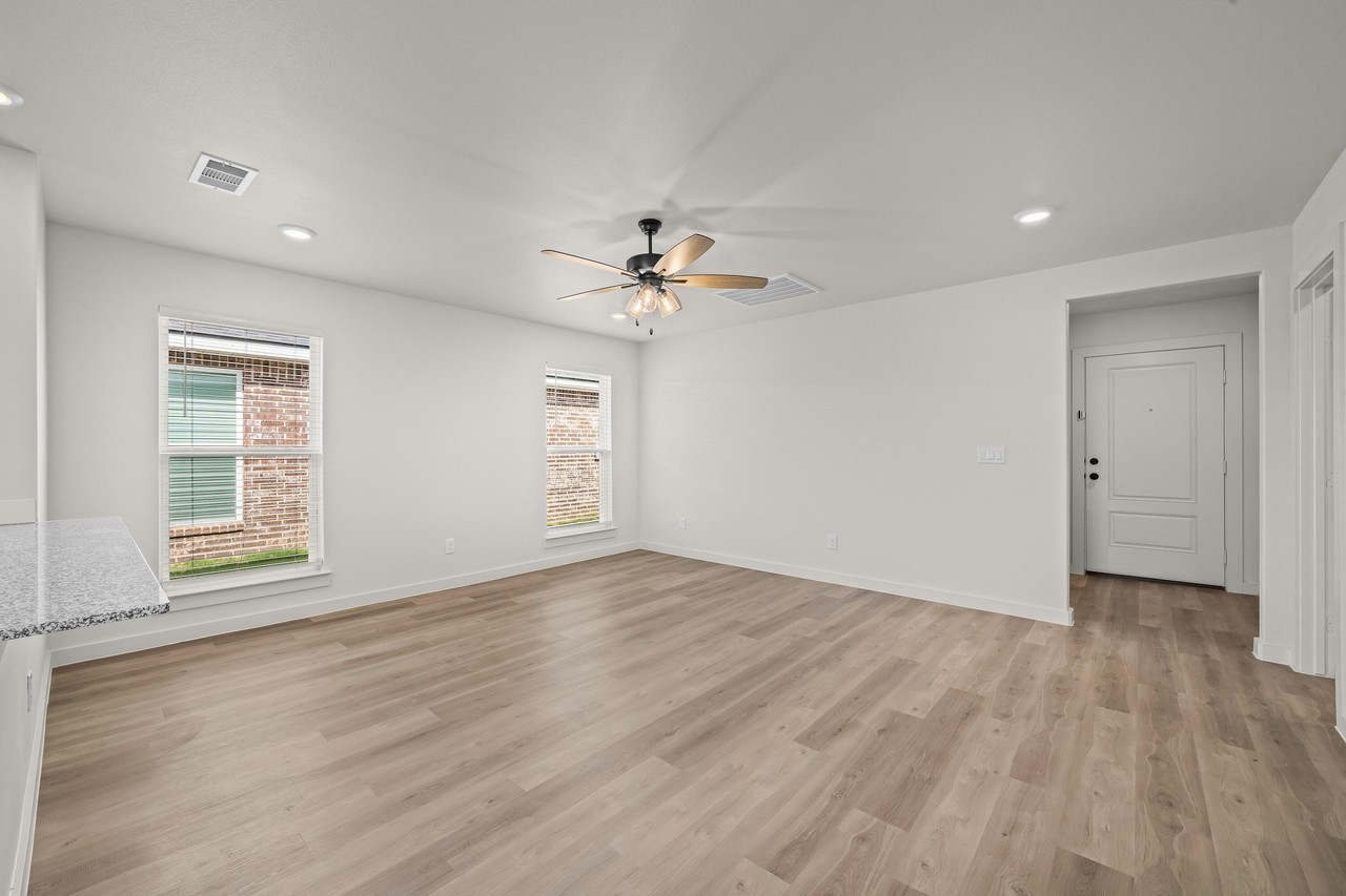 2013 Yellowhouse Avenue - Photo 3 of 15