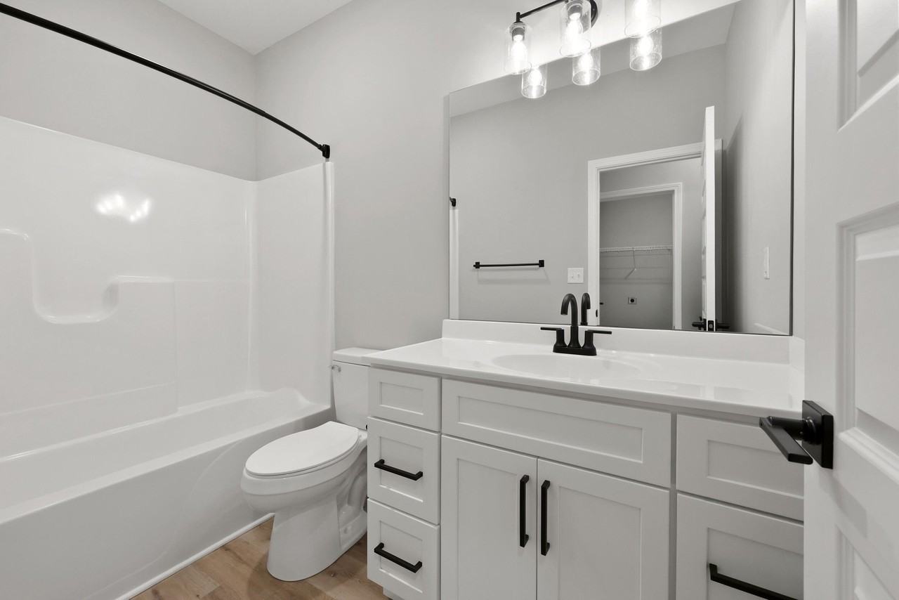 123 Sidewinder Dr - Photo 7 of 20
